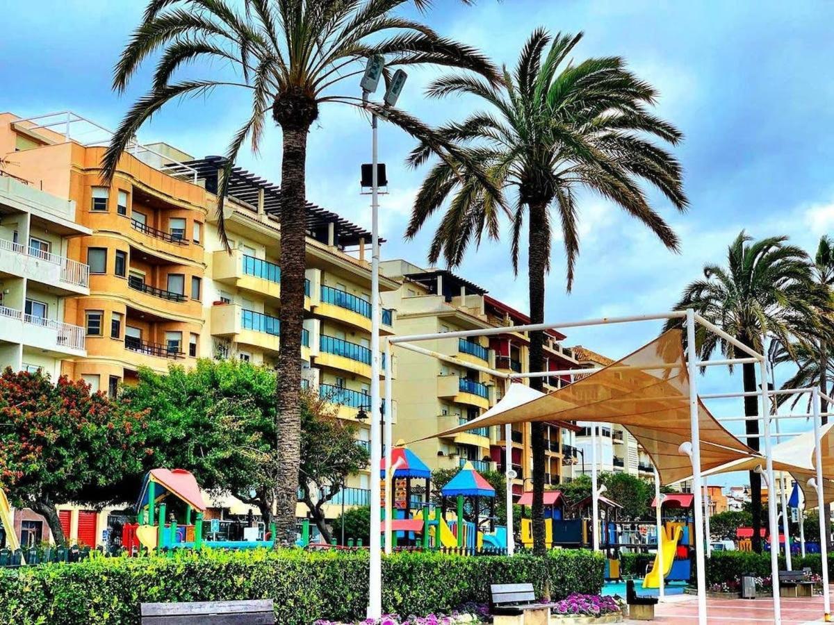 Espectacular Piso En Primera Linea De Playa Estepona Exteriör bild